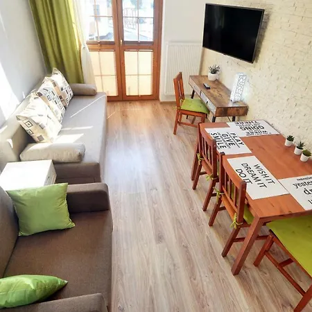 Everysky Nadrzeczna 3 - 14 *