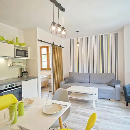 Everysky Nadrzeczna 3e-3d Apartament *